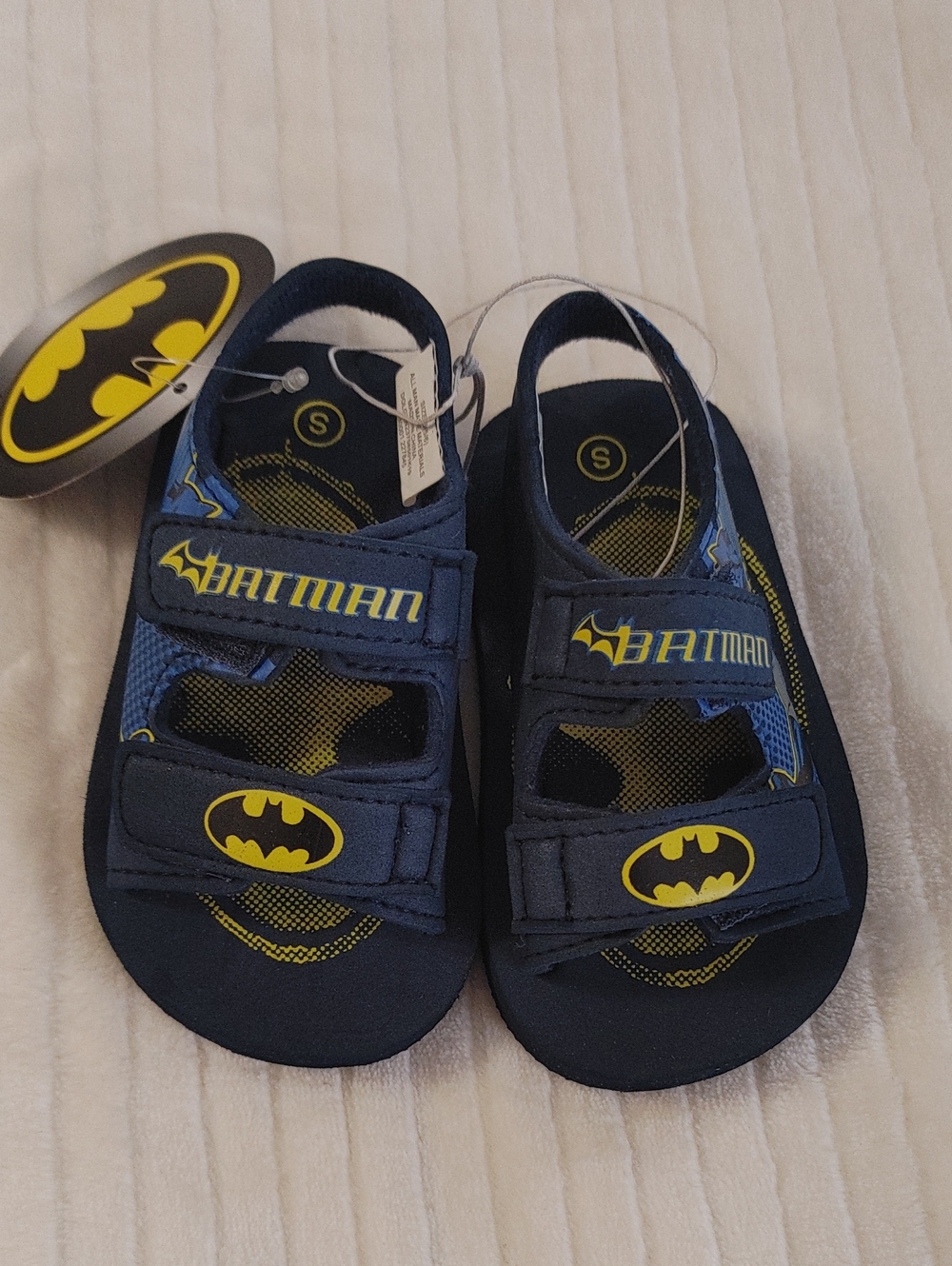 Batman Navy and Yellow Kids' Hook-and-Loop Sandals